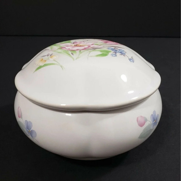 The San Francisco Music Box Company Ceramic Trinket Box Floral Design Keepsake - Picture 5 of 9